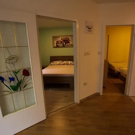 Honey Bee Appartement *