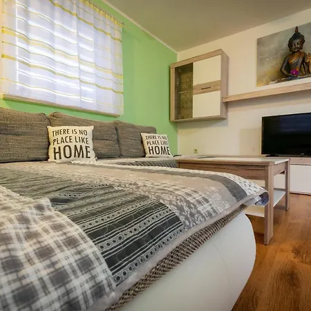 Honey Bee Apartamento *
