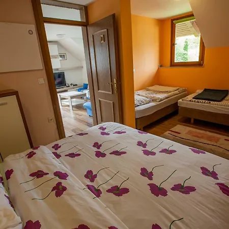 Honey Bee Lejlighed *